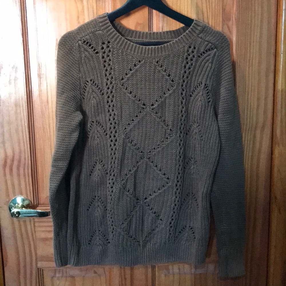 Old navy knit sweater